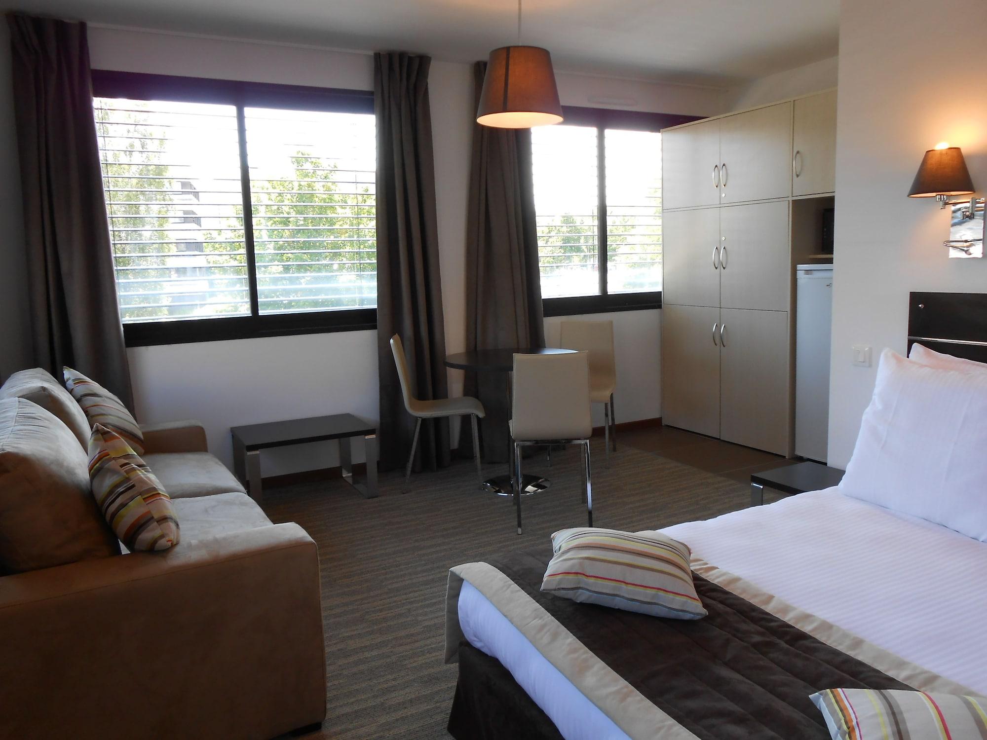 Zenitude Swiss Apparthotels Ferney-Voltaire Exterior photo